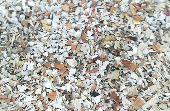 集成墻板粉碎機(jī)圖片